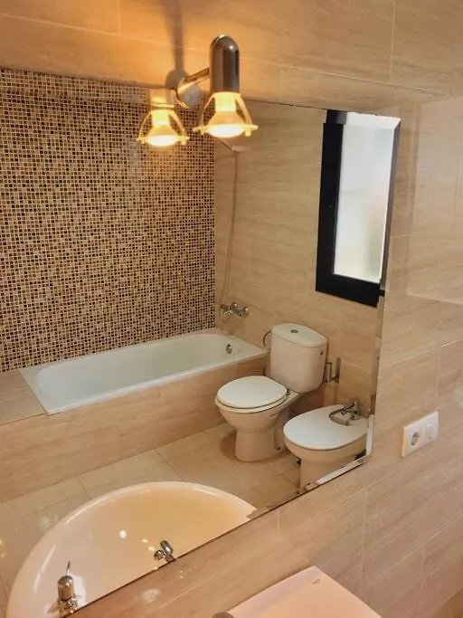 Villa Aurore, 12 Persons, Large Salt-Water Pool, Air Conditioning Lloret de Mar Spagna