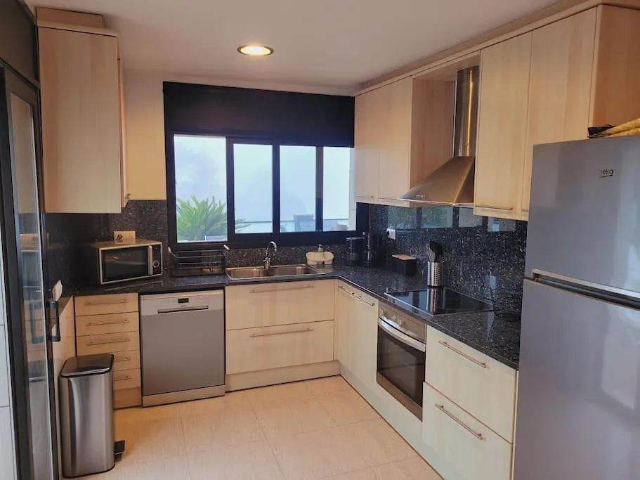 Villa Aurore, 12 Persons, Large Salt-Water Pool, Air Conditioning Lloret de Mar 0*,