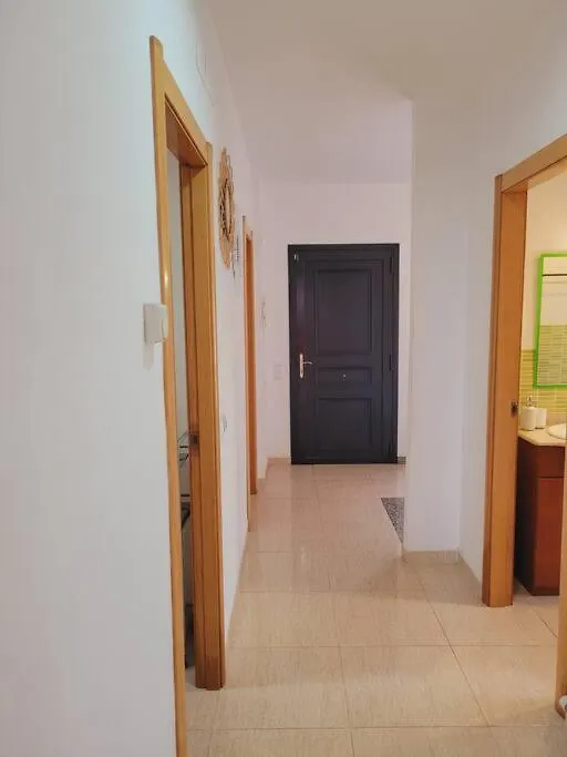 Villa Aurore, 12 Persons, Large Salt-Water Pool, Air Conditioning Lloret de Mar